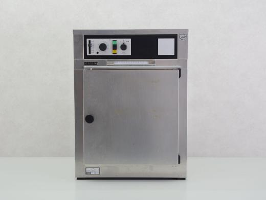 Memmert U30 Laboratory Drying and Heat Treatment Oven-cover