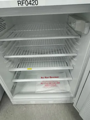 Fisherbrand Isotemp GTFBV05RPSA Undercounter Laboratory Refrigerator with Locking Door