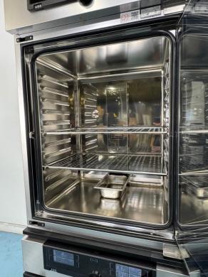 Memmert IC0150 Double Stack CO2 Incubator with Forced Convection Heating-cover