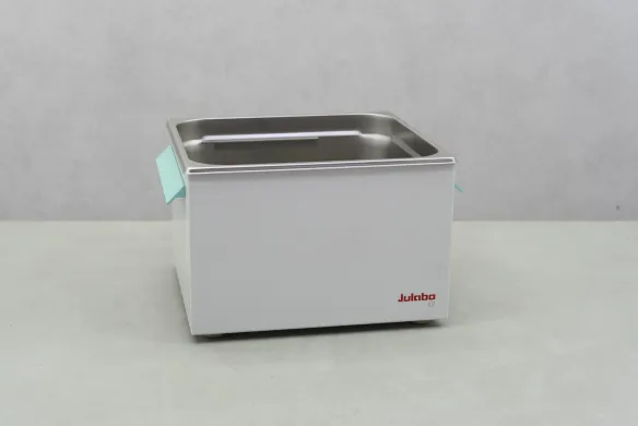 Julabo 17 Water Bath, 17 L Capacity