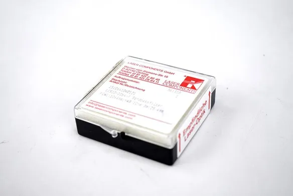 Laser Components LCS10-1064-F Optical Bandpass Filter 1510641040121