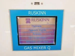 Ruskinn Invivo2 400 Hypoxia Workstation with Gas Mixer, 5 of 34