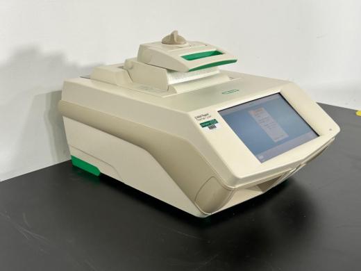 Bio-Rad C1000 Touch Thermal Cycler with 96-Well Block and Heated Lid-cover