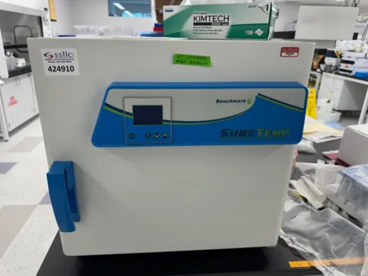 Benchmark SureTemp Bi-Convection Incubator Model H2505-40 with Digital Controls