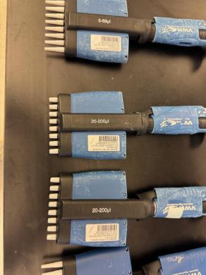 VWR Ergonomic High Performance Multichannel Pipettes - Quantity 11-cover