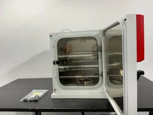 Binder CO2 Incubator for Controlled Cell Culture and Biotechnological Applications, 3 of 4