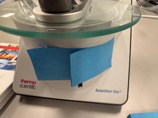 Thermo Scientific NanoDrop One c-cover