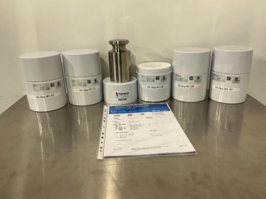 METTLER TOLEDO Model 30406482 Set of Five 5 kg Precision Calibration Weights-cover