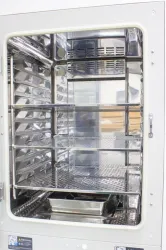 Panasonic MCO-170AICUVL-PA CO2 Laboratory Incubator with Touchscreen Control, 5.8 cu.ft., 6 of 11