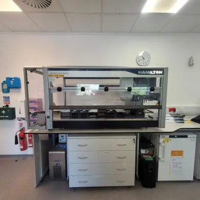 Hamilton Microlab Star M Automated Liquid Handling System for Precise Pipetting