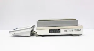 Mettler Toledo XP4002S Precision Balance 4100g Capacity with Touchscreen, 8 of 10