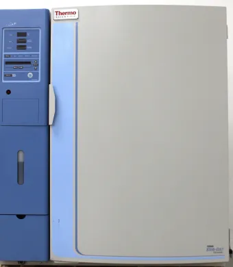 Thermo Scientific Steri-Cult CO2 Incubator Model 3307 with 8.2 cu.ft Capacity and 140°C Sterilization