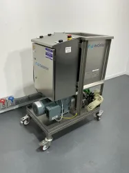Avantor 50L Single Jacketed Stainless Steel Container with Integrated Pump and Control Panel, 2 of 4