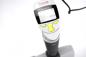 Thermo Finnpipette Novus 12-Channel Electronic Pipette, 5–50 µL, 2 of 2