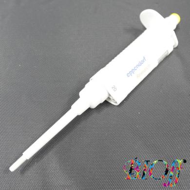 Eppendorf Research 2–20 µL Single-Channel Adjustable Micropipette-cover