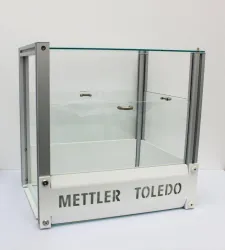 Mettler-Toledo Draft Shield for WXS and WXT Analytical Balance Modules, Model 11121071, 2 of 9