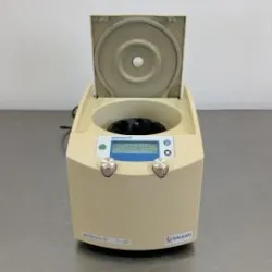 Sigma 1-6 Benchtop Microprocessor-Controlled Centrifuge with 91/01 Angled Rotor, 3 of 7