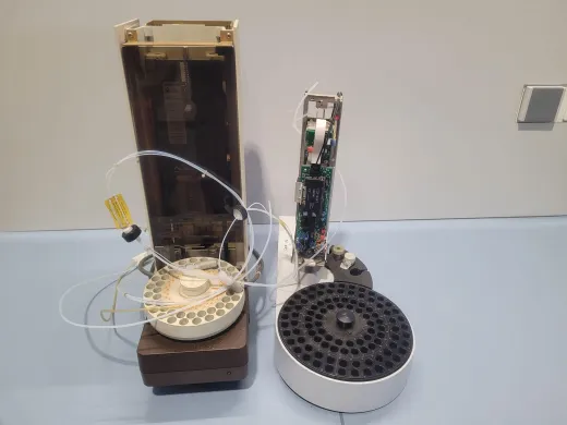 CP-8400 Parts Chromatograph Autosamplers and Old Varian/Bruker Model