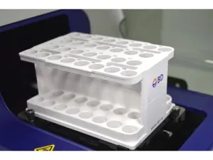 BD FACSLyric IVD Flow Cytometer with 3 Lasers, 10 Colors, 12 Detectors & 30-Tube Universal Loader, 10 of 17