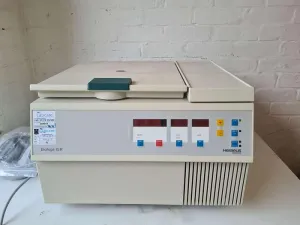 Heraeus Sepatech Biofuge 15R Refrigerated Centrifuge for Molecular Biology and Biotechnology, 11 of 12