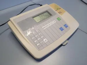 METTLER TOLEDO MP230 pH Meter, 2 of 5
