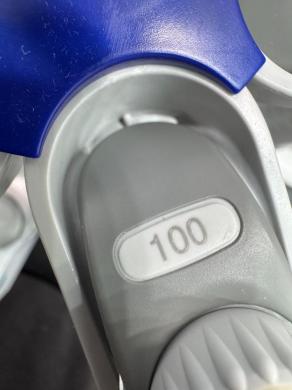 Eppendorf Research Plus Multichannel Pipettes Set of Six, 100–300 µL Volume Range-cover