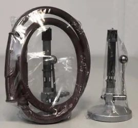 Bunsen Burner, 2 of 3