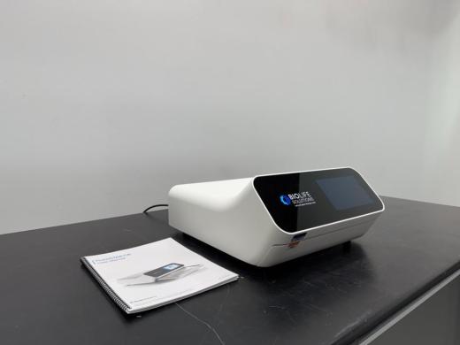 BioLife Solutions ThawSTAR CB Controlled-Rate Cell Thawing System-cover