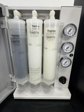 Thermo Scientific Barnstead Smart2Pure Pro Laboratory Water Purification System-cover