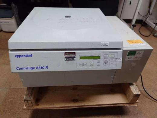 Eppendorf 5810R Refrigerated Benchtop Centrifuge with Multiple Rotor Options-cover