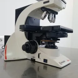 Leica DM2500 Trinocular Microscope, 10 of 16