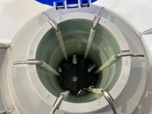 ICBiomedical 35VHCB-11M Cryogenic Storage Dewar with 35-Liter Liquid Nitrogen Capacity-cover