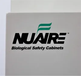 NuAire NU 425 Class II A2 Biosafety Cabinet 120V 60Hz Ergonomic Design, 12 of 12