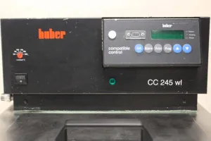 Huber CC245 wl Refrigerated Circulation Water Bath, 4 of 5