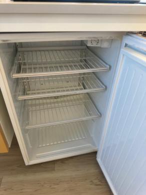 VWR Undercounter Refrigerator-cover