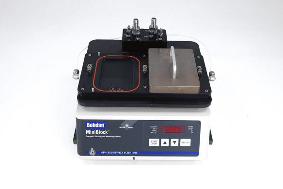 Mettler Toledo Bohdan 2080.180 STRO MiniBlock Orbital Shaking Washing Station with Recirculator Manifold-cover