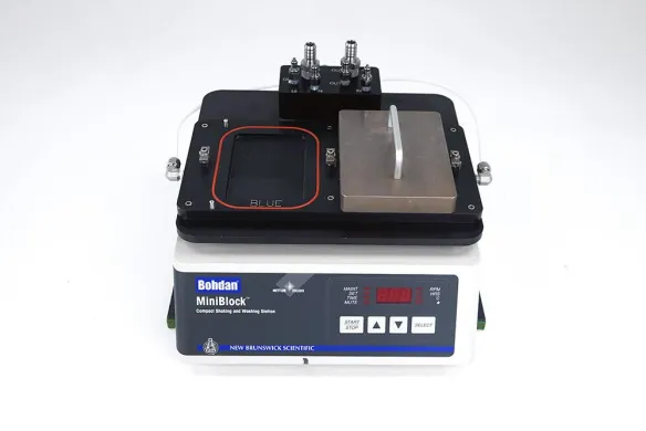 Mettler Toledo Bohdan 2080.180 STRO MiniBlock Orbital Shaking Washing Station with Recirculator Manifold