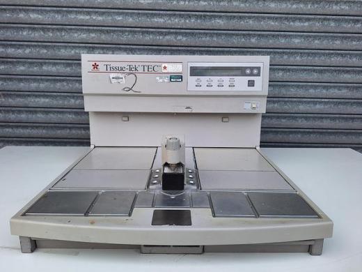 Sakura Tissue-Tek TEC 5 EME-2 Embedding Station-cover