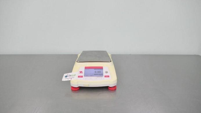 Ohaus AX622E Adventurer Precision Laboratory Balance with Touchscreen and External Calibration-cover