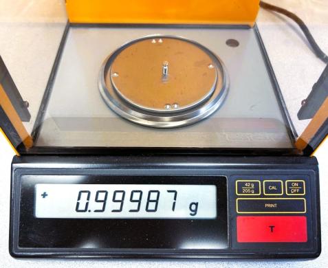 Sartorius R200D Delta-Range Analytical Balance with Dual Weighing Ranges and RS-232 Interface-cover