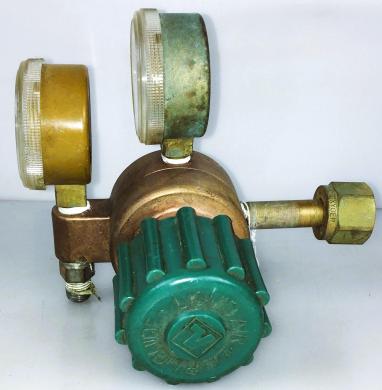 Liquid Air 104HDF-O2-158 Brass Oxygen Single-Stage Regulator (CGA 540)-cover