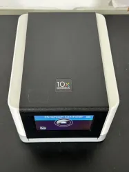 10x Genomics Chromium Controller Microfluidic System for Single-Cell Genomics, 3 of 4