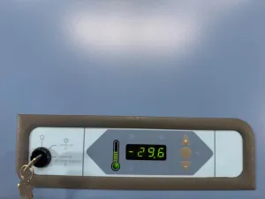 Thermo Revco FMS -30 Ultra-Low Temperature Laboratory Freezer, 3 of 4