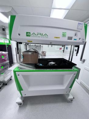 Tecniplast 9CS604TROM Animal Changing Station for Laboratory Use-cover