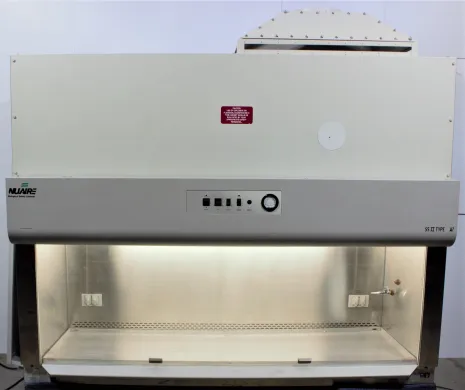 NuAire NU-425-600 Class II Type A2 Biosafety Cabinet, Laminar Flow, 120V, Used