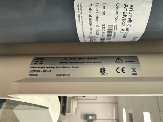 Sartorius Arium Pro H20PR0-UV-B Ultrapure Water Purification System with UV Treatment-cover