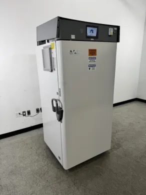 Stirling Ultracold SU780UE -80°C Ultra-Low Temperature Freezer with Stirling Engine Cooling