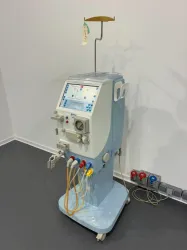 Gambro AK-96 Hemodialysis Machine with Integrated Fluid Management System, 2 of 4