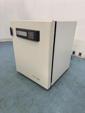 Thermo Scientific HERAcell Vios 250i LK CO2 Incubator with Humidity and Contamination Control-cover