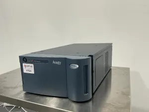 Waters Acquity PDA Detector for High-Performance Liquid Chromatography (HPLC), 2 of 4